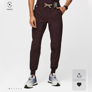 Figs‎ Tansen Men’s Jogger Freex Jogger in Dark Fig.